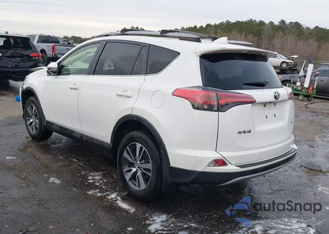 2018 Toyota Rav4 Xle из США, поврежденный, VIN JTMWFREV6JJ204587